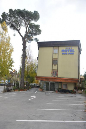 Отель Hotel Due Pini  Мельфи